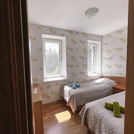 Apartment Juros Melis Nida Bagian luar foto