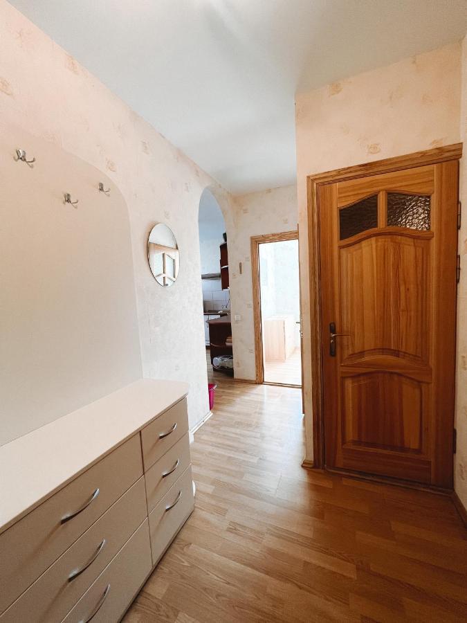 Apartment Juros Melis Nida Bagian luar foto