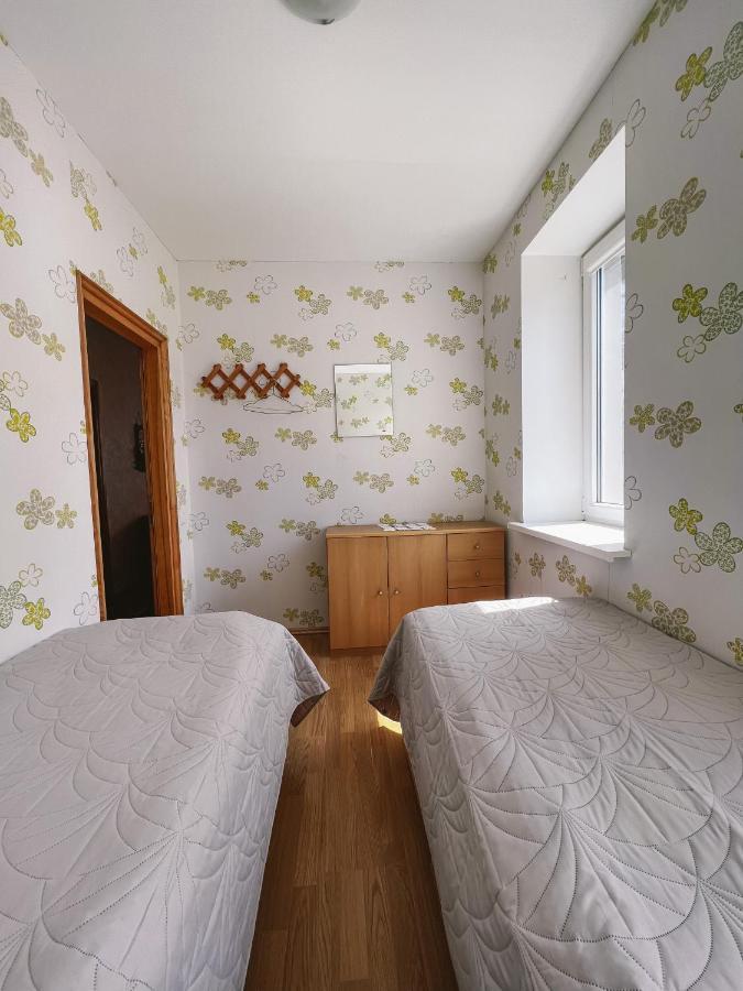 Apartment Juros Melis Nida Bagian luar foto
